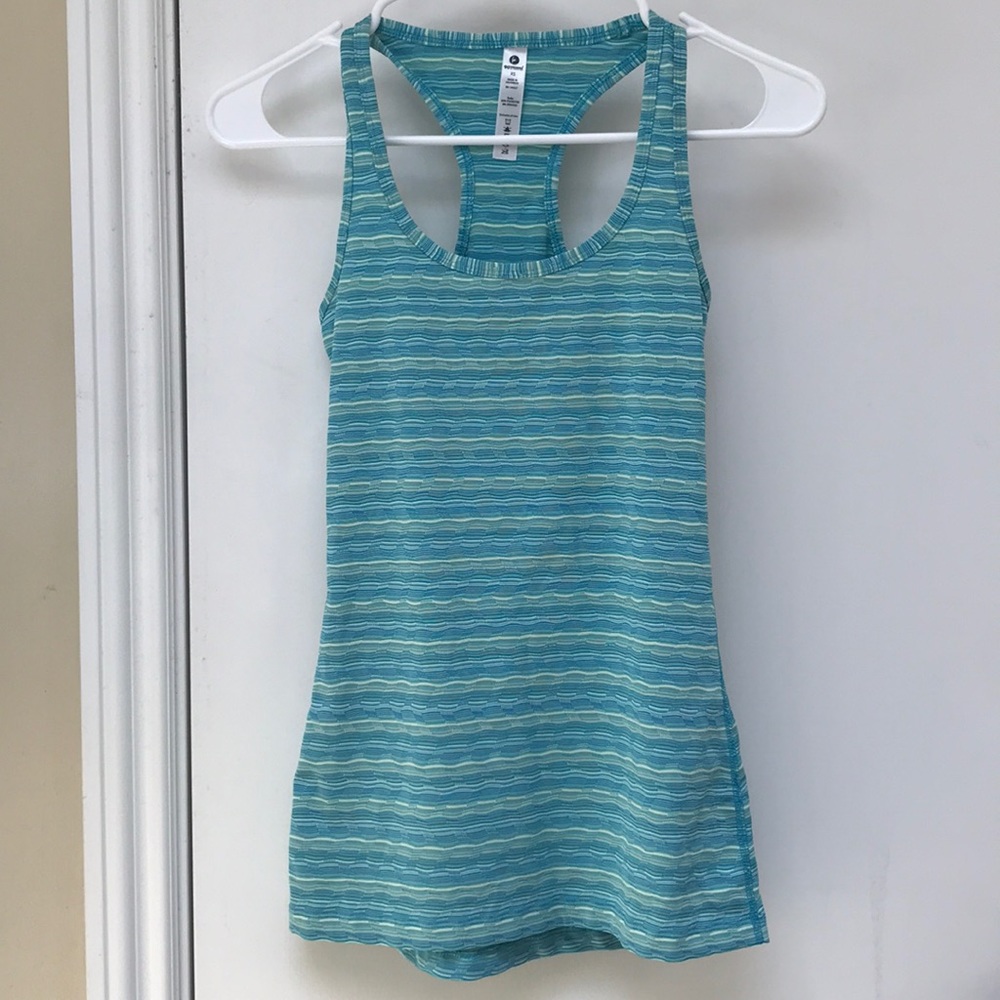 Athletic tank top